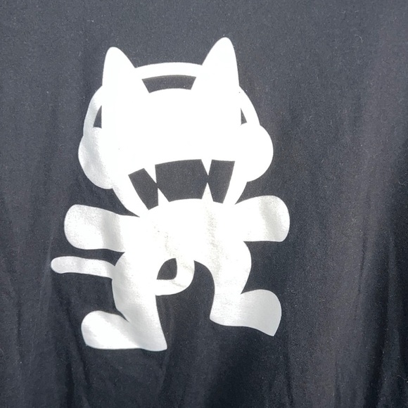 MonsterCat T-shirt two sided logo​ - Picture 3 of 5